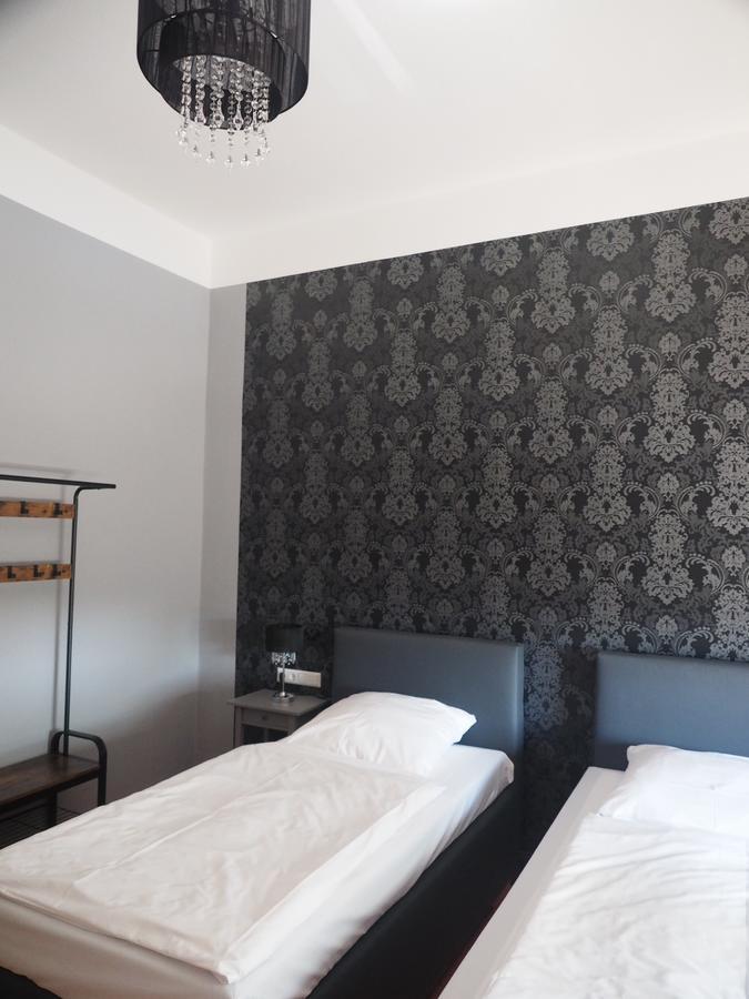 Hotel Kipphut Sarstedt Bagian luar foto