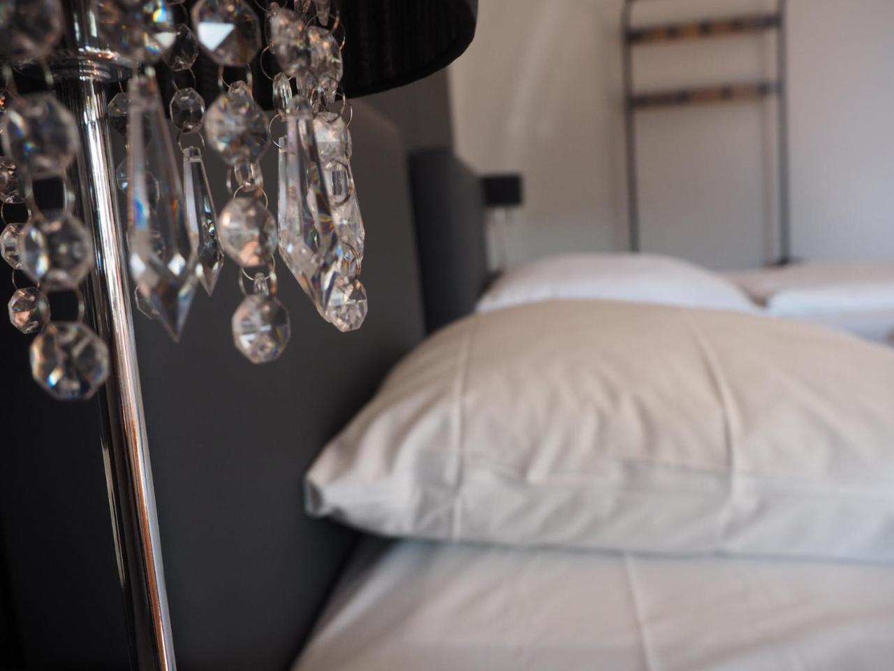Hotel Kipphut Sarstedt Bagian luar foto